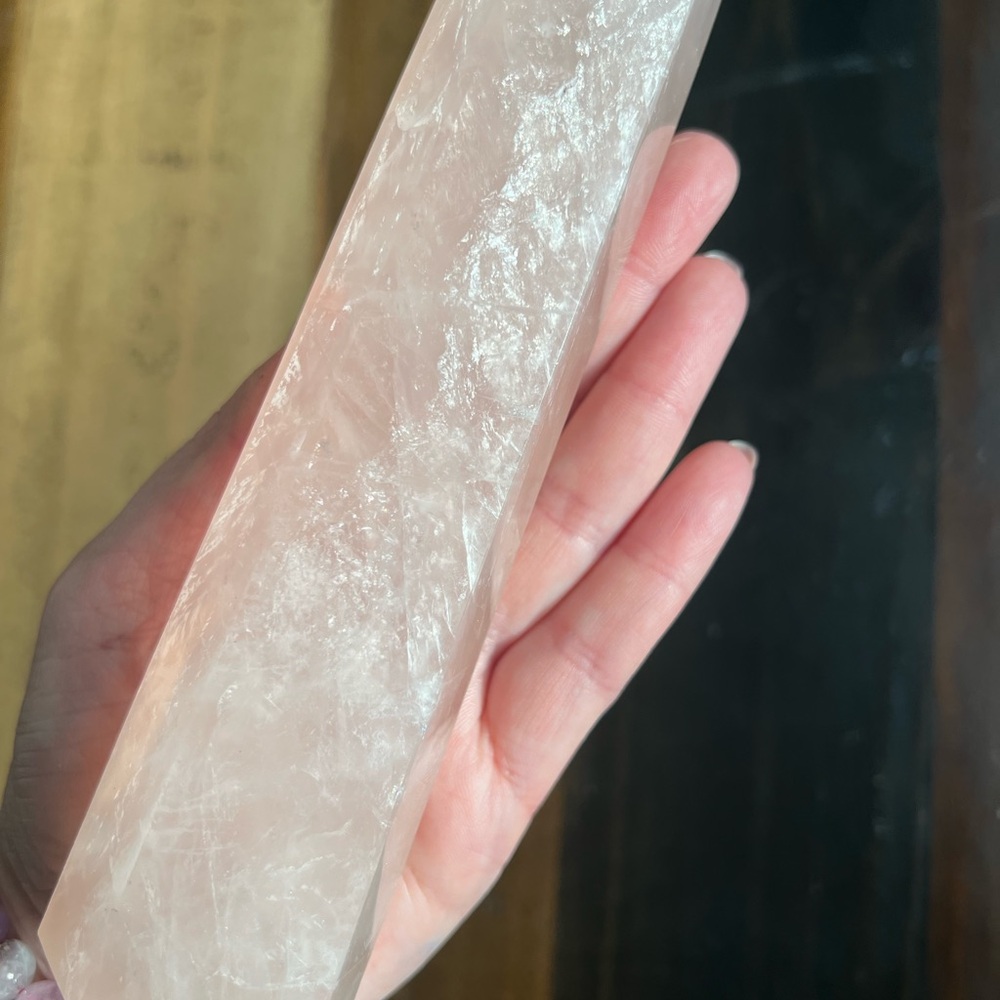 ✨Rose Quartz Crystal Tower✨
